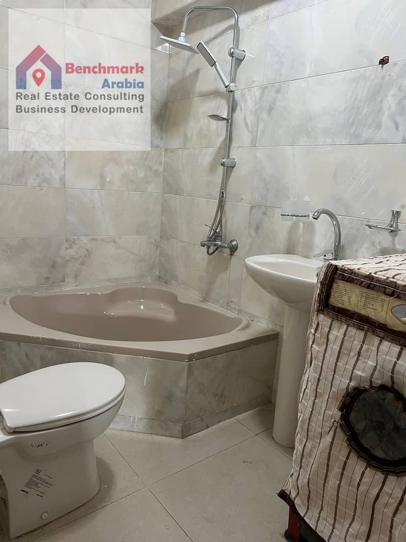 6 b5c625d3-c1b6-4e7e-9d48-55218e8a373c. jpg