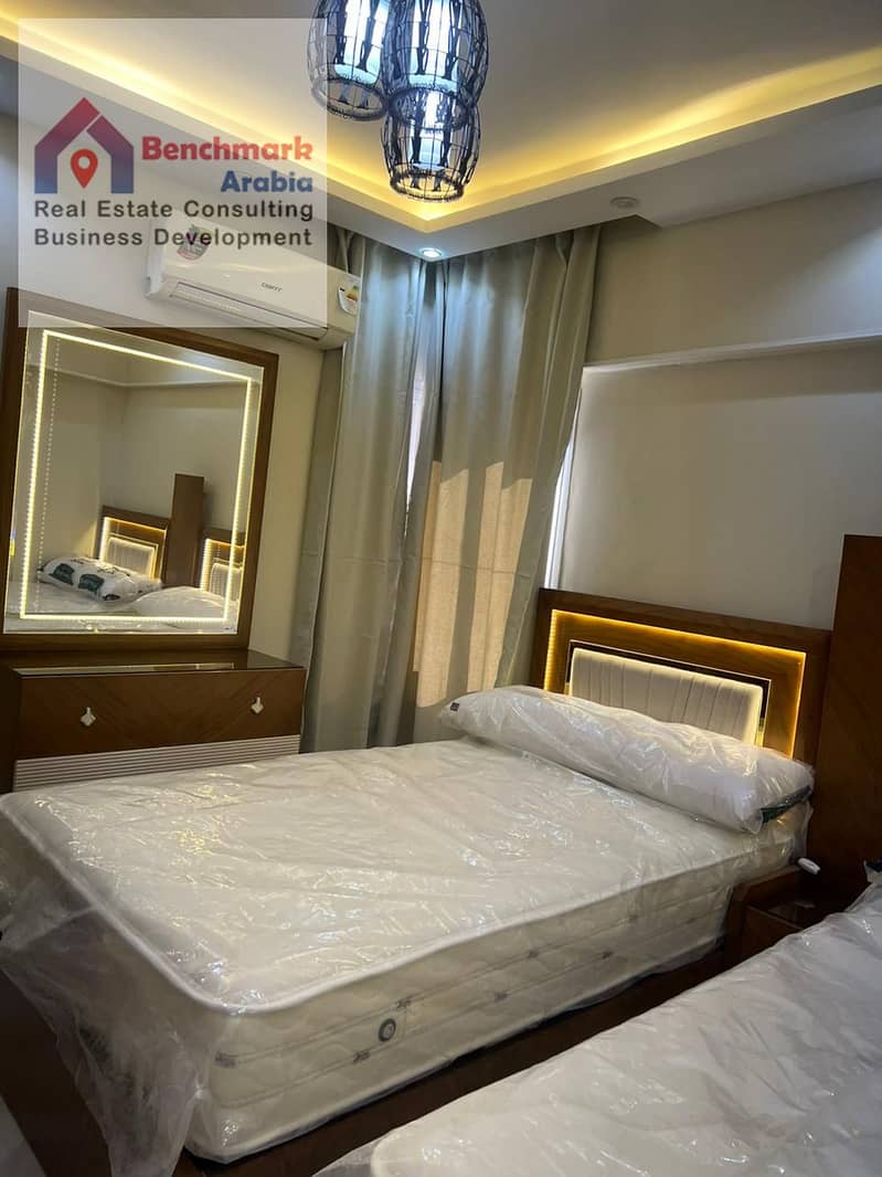 9 e8b8d006-c2e5-4e2d-ae47-50fb2cd51b75. jpg