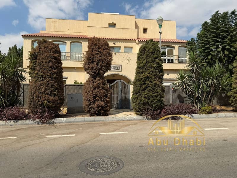 8 804478c8-41d3-4615-be53-b51581e910cc. jpg