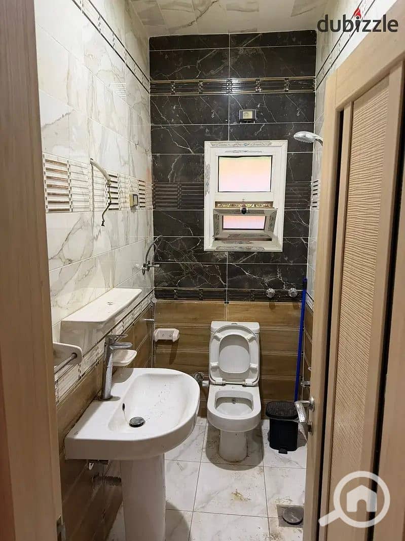 10 WhatsApp Image 2025-12-02 at 10.19. 14 (6). jpeg