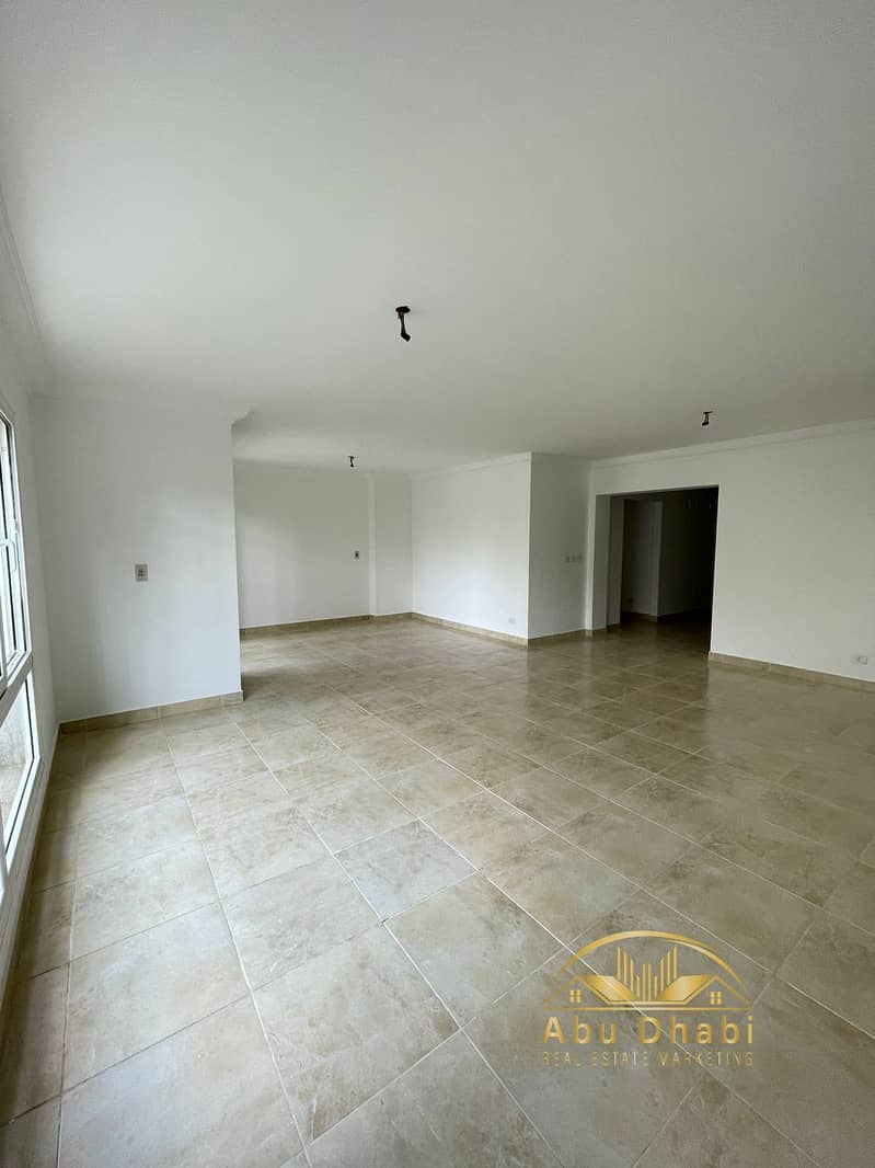 3 3142d914-72fc-4ec7-b541-01649157fcfd. jpg