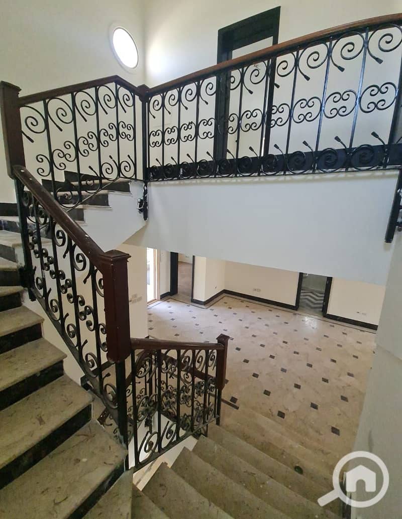 5 013a50d5-3975-47dc-883d-501a06516904. jpeg