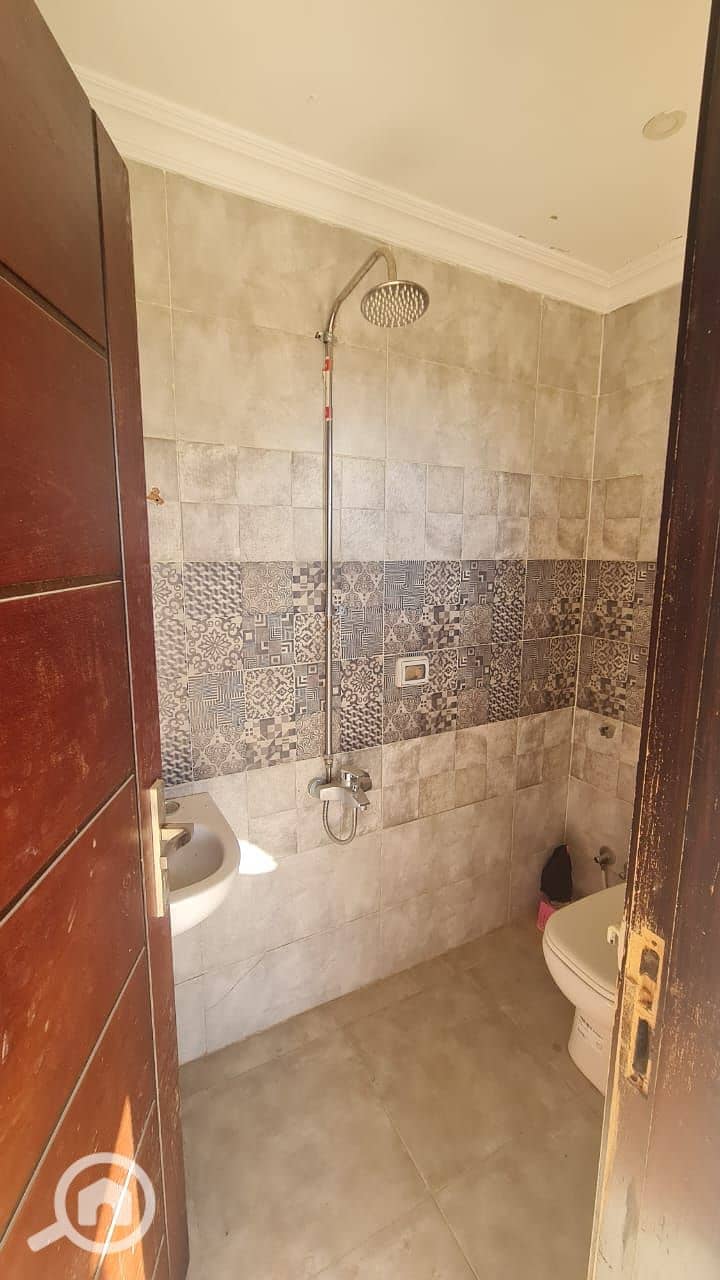 19 10d5a25d-6aaf-4e8e-a5af-41dd767eb21f. jpeg