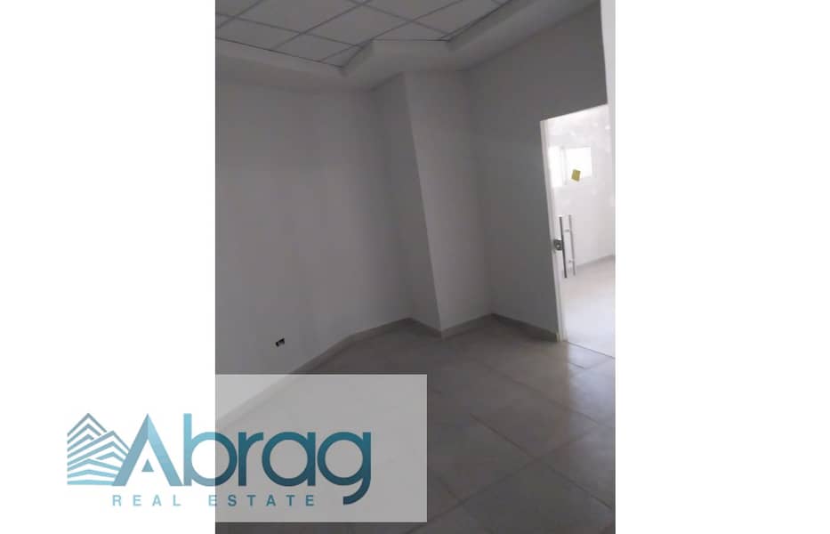 5 WhatsApp Image 2025-10-05 at 4.44. 41 PM (2). jpg