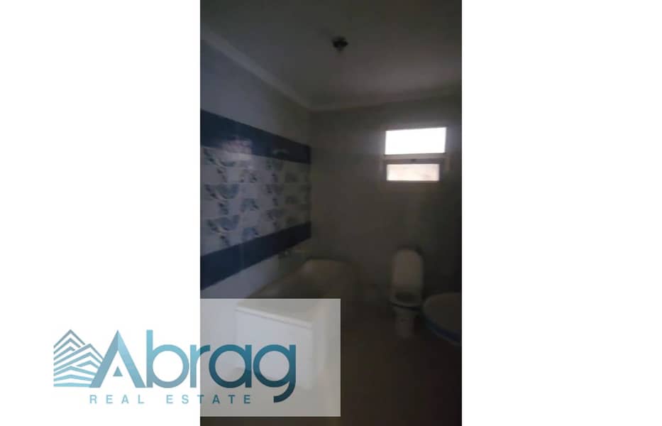 8 WhatsApp Image 2025-12-01 at 4.36. 44 PM (2). jpg