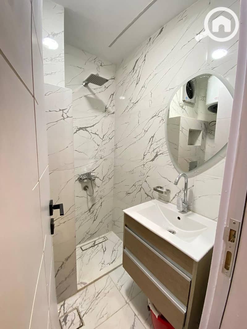 9 a97501eb-3993-4cd5-bc68-679727818f59. jpeg