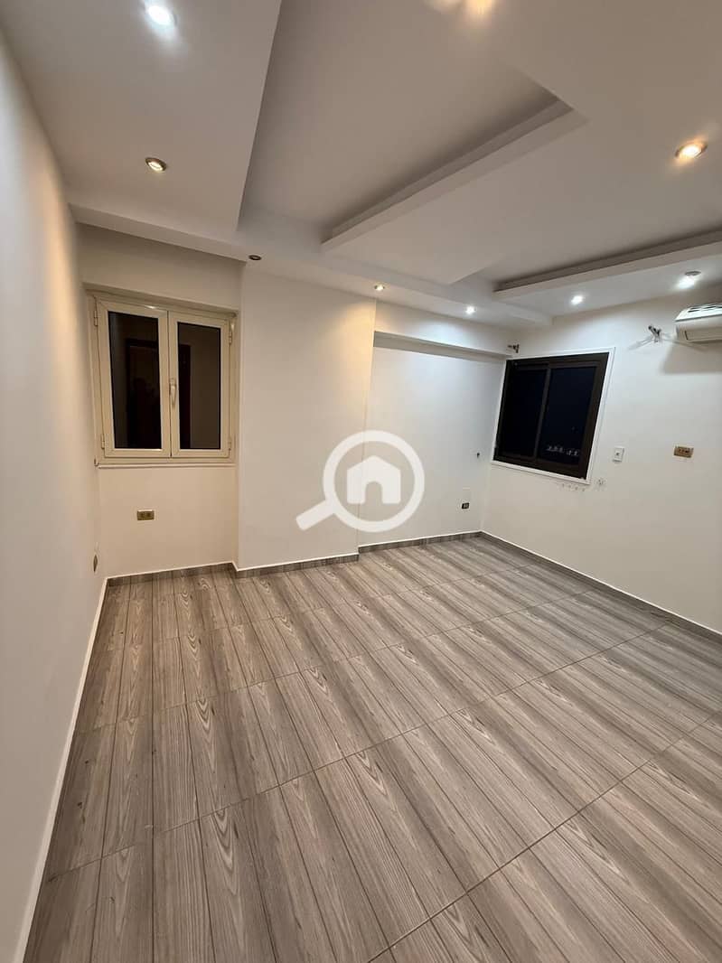 2 WhatsApp Image 2025-11-26 at 16.12. 36 (1). jpeg