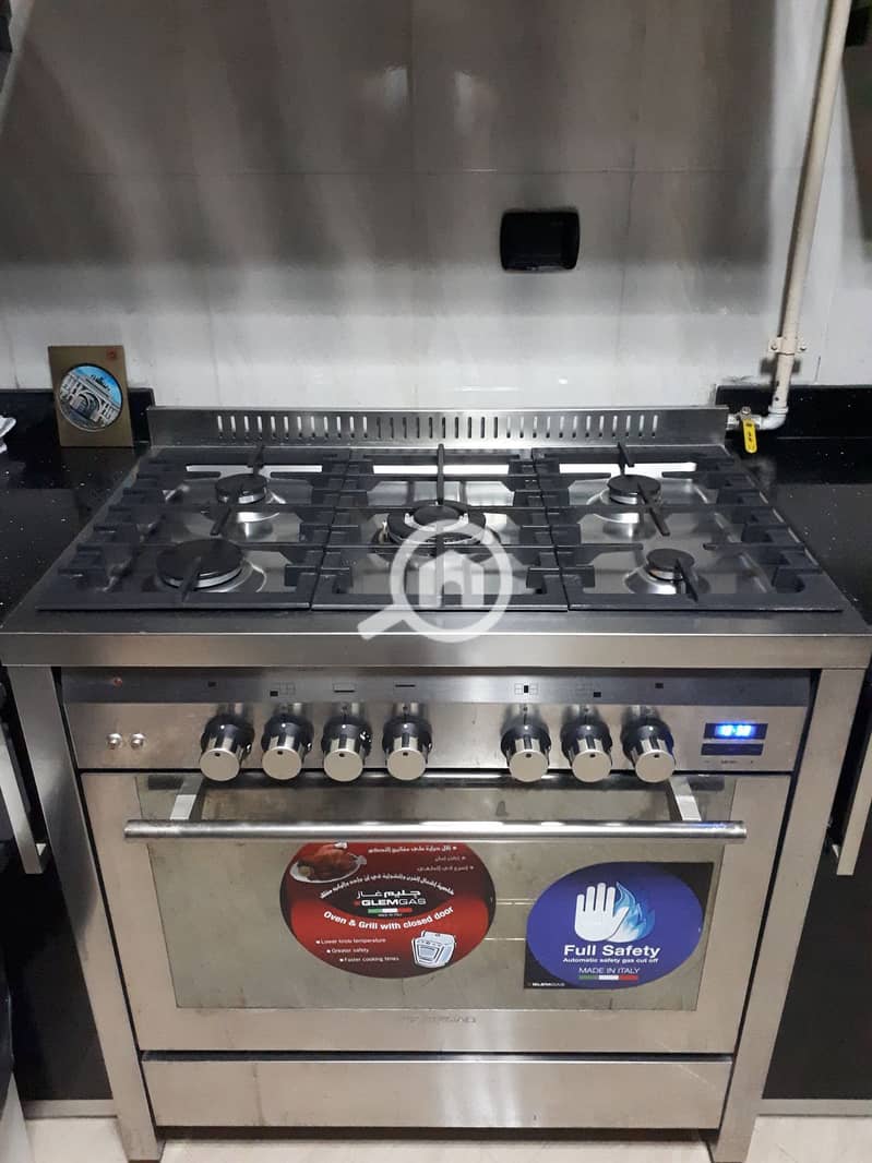 5 WhatsApp Image 2025-11-26 at 09.32. 49 (1). jpeg