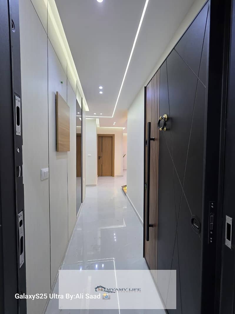 5 WhatsApp Image 2025-12-01 at 9.39. 43 PM (1). jpeg