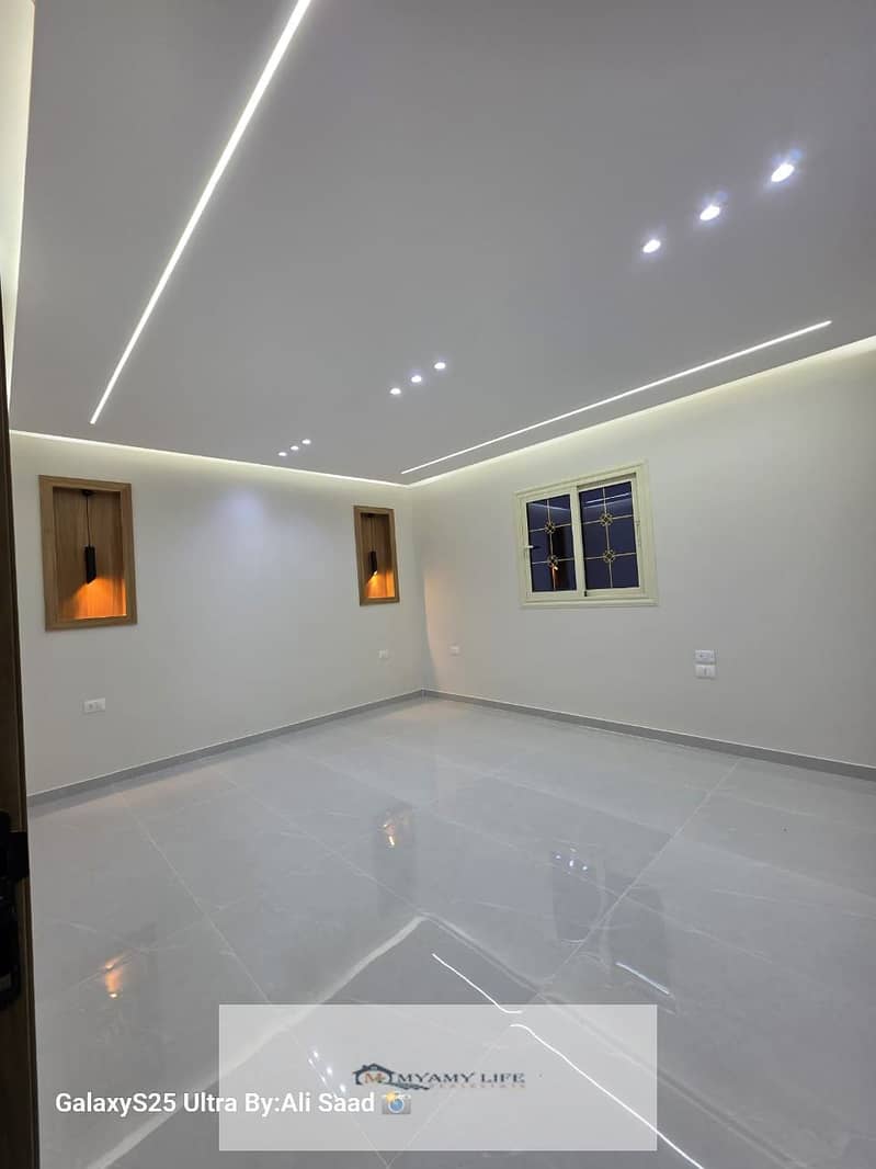 11 WhatsApp Image 2025-12-01 at 9.39. 44 PM. jpeg