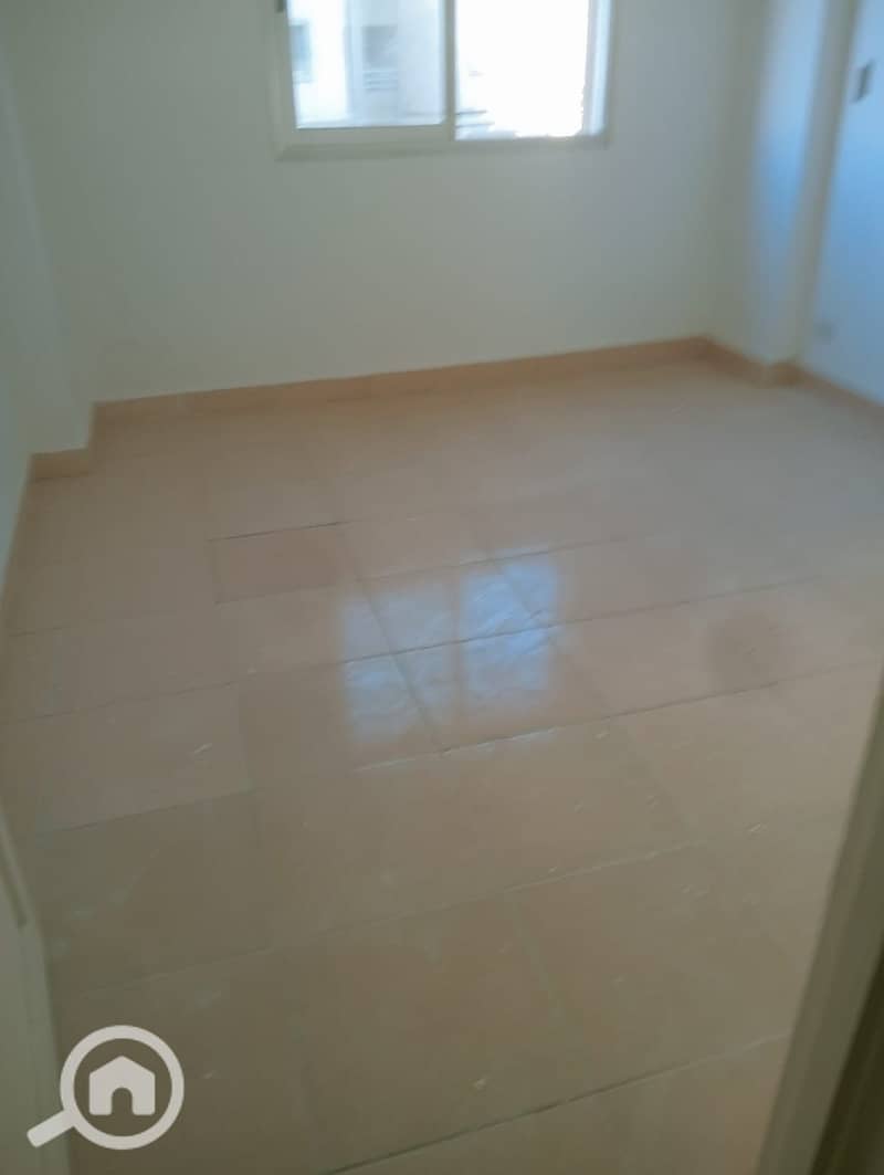 2 11afb0cb-23da-4caf-a960-a61b07143d6a. jpeg