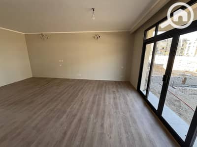 فلیٹ 3 غرف نوم للبيع في الشيخ زايد، الجيزة - 3299ef50-f409-49bb-accf-6b6948b7976e. jpg