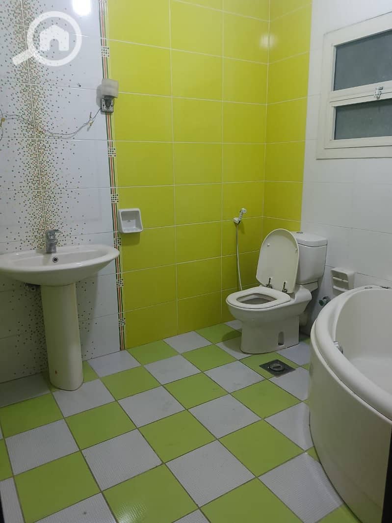 12 WhatsApp Image 2025-12-02 at 10.39. 14 AM (1). jpeg