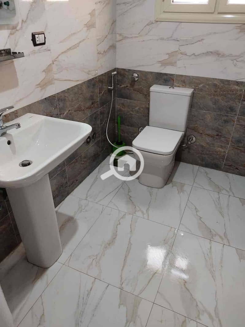 5 a3630ccd-ddf7-461b-9b98-aacc15a59330. jpg