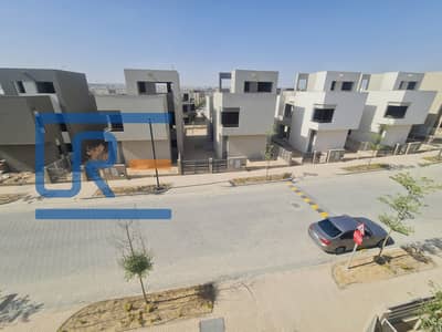 4 Bedroom Villa for Sale in 6th of October, Giza - 20250508_161200. jpg