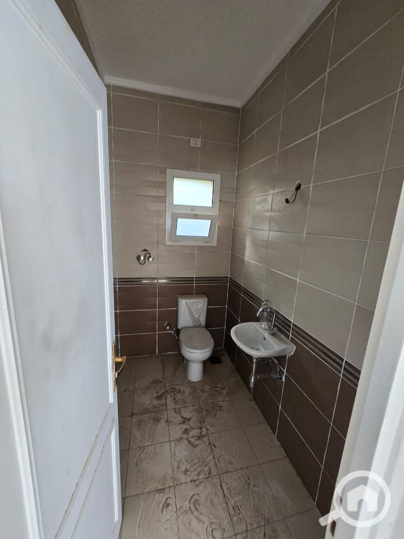 19 dfeffd90-0e2e-4891-bff4-12ccd910d6c9. jpeg