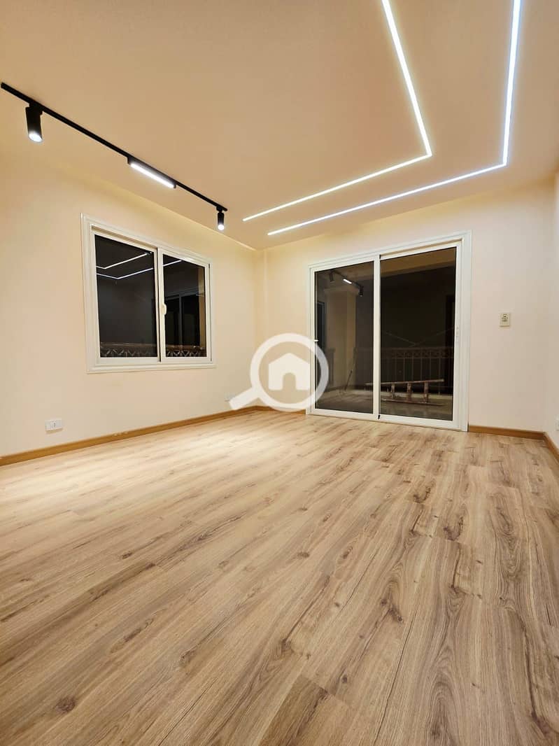 4 51f3772b-1b66-4c0a-a848-201a4c599691. jpeg