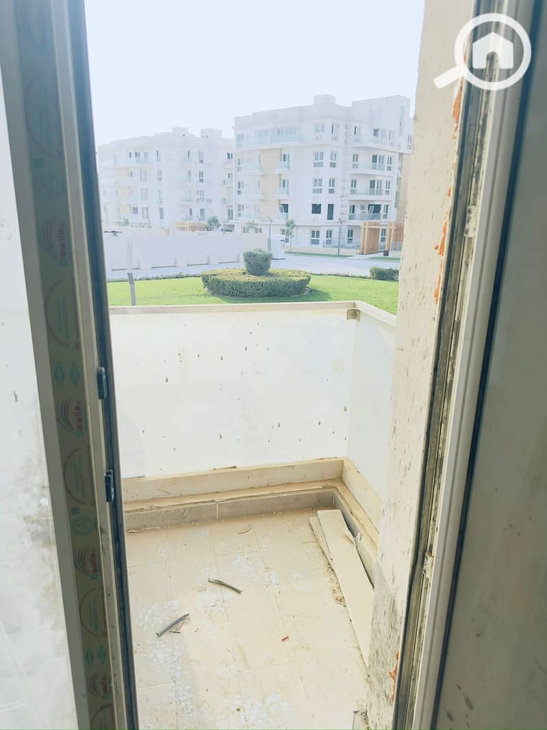 2 031c1135-a65f-437f-912f-c12fcf313d0c. jpg