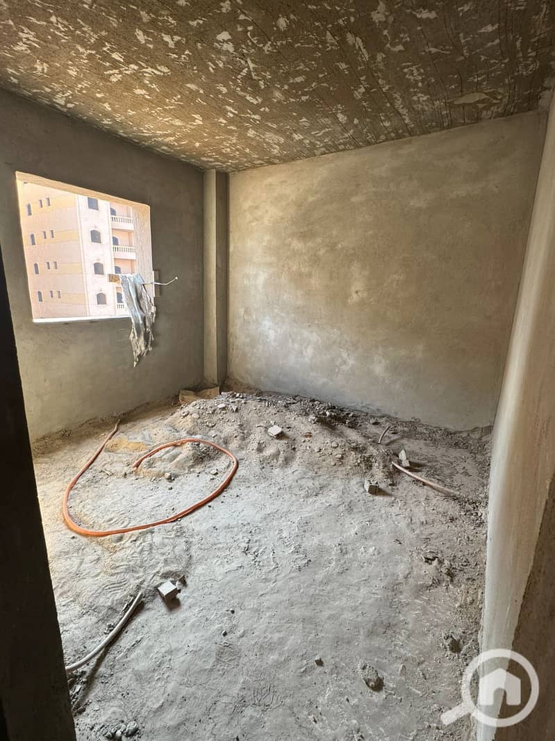 6 WhatsApp Image 2025-08-09 at 12.51. 03_143f6a16. jpg