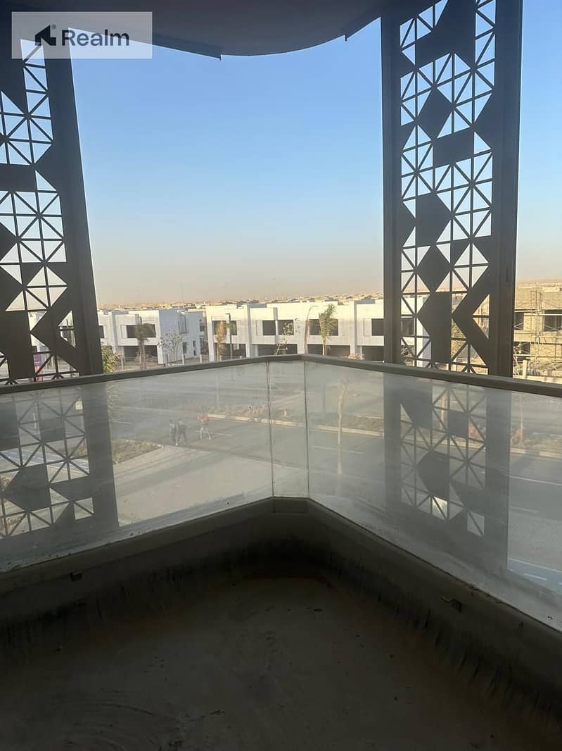 10 WhatsApp Image 2025-11-25 at 3.03. 27 PM (1). jpeg