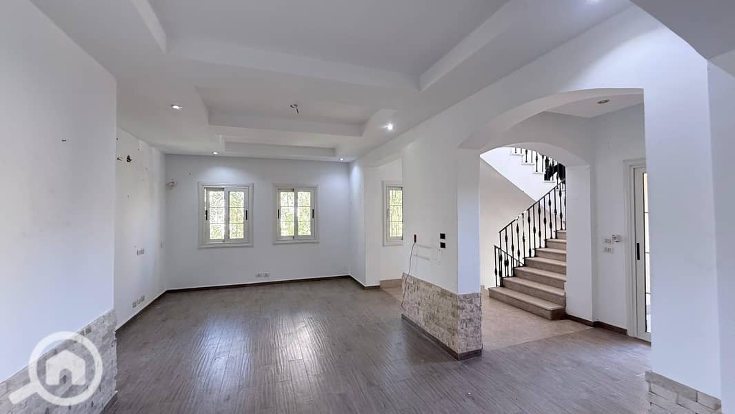 15 119578dc-a3e7-46fd-840a-07b8a02608b2. jpg