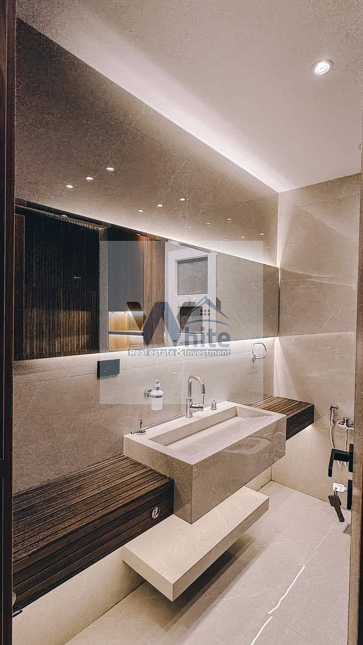 8 593505109_122218167404366379_2331905666361249915_n. jpg