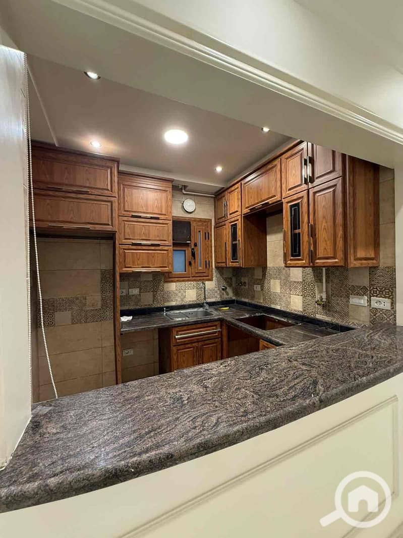 2 f4614fbf-6de1-49e6-b3de-bf761ce9d13d. jpg