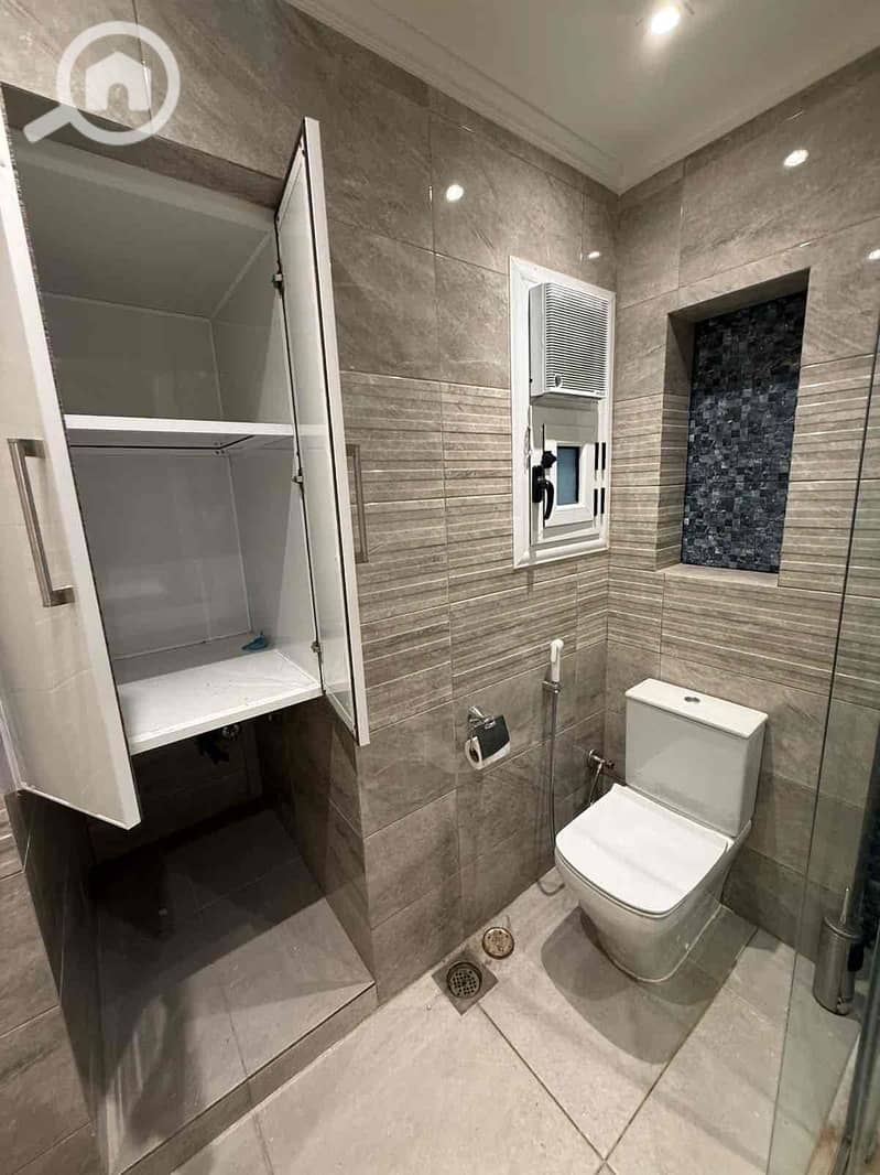 3 d303b07f-789d-4fc6-9d64-4c4195329aa4. jpg