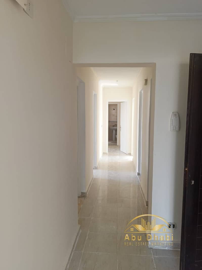 6 1dcde3e0-7be3-4c5b-8665-d215c8f26646. jpg