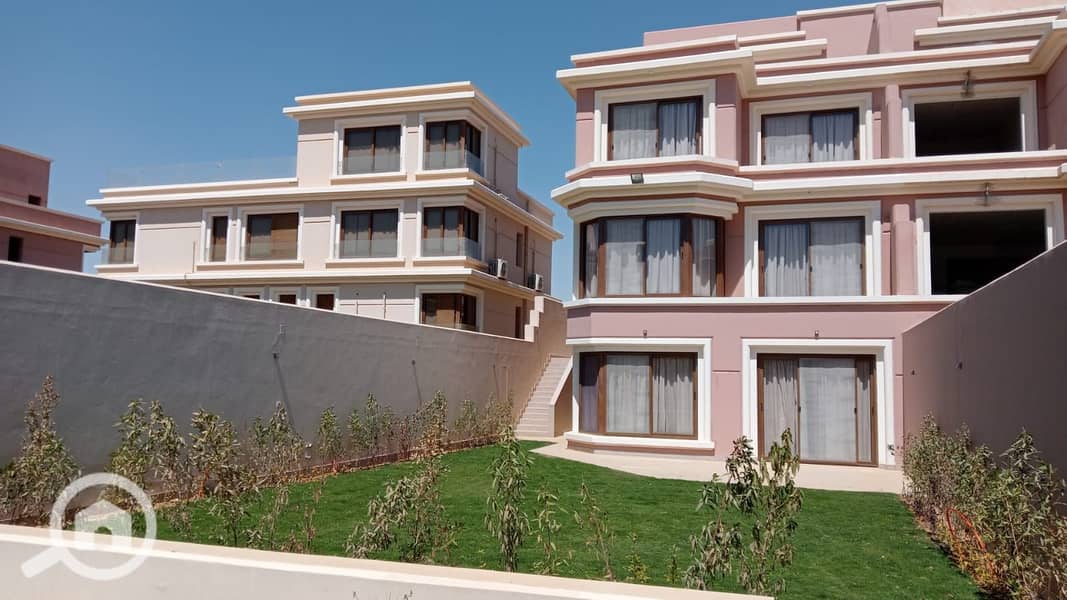 3 25ab0d2f-5107-4f99-9471-bd5aceefc021. jpg