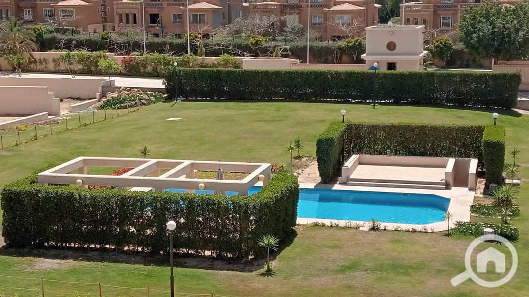 4 02d77385-32d0-4458-9057-15a0091dc5c6. jpg