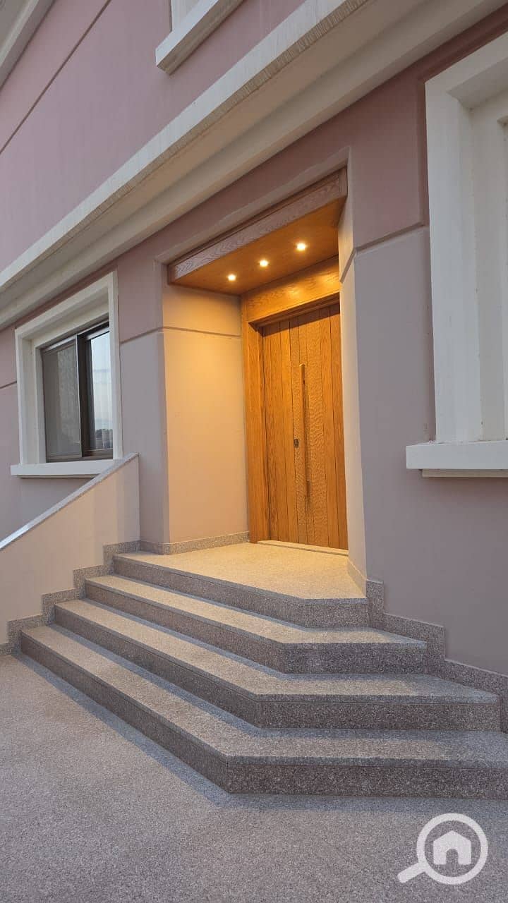 14 645ab703-3cb6-4e16-8679-3b689ac6f6b1. jpg