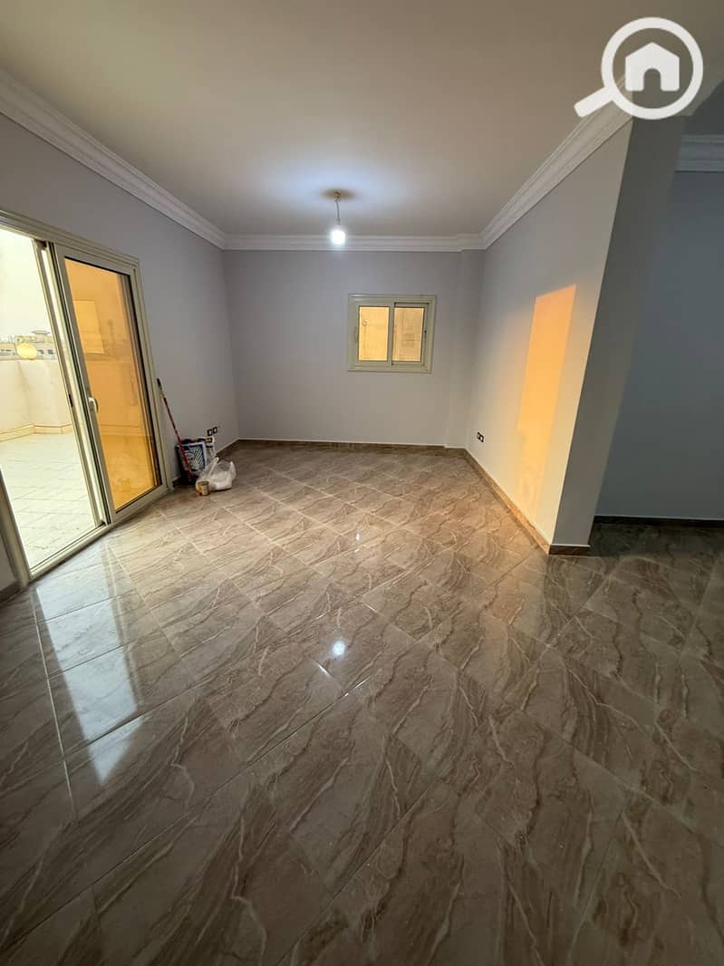 2 cfba5764-1df8-4705-9a4f-2295a28c27bb. jpeg