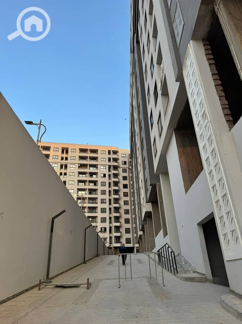 6 WhatsApp Image 2025-02-10 at 11.34. 07. jpeg