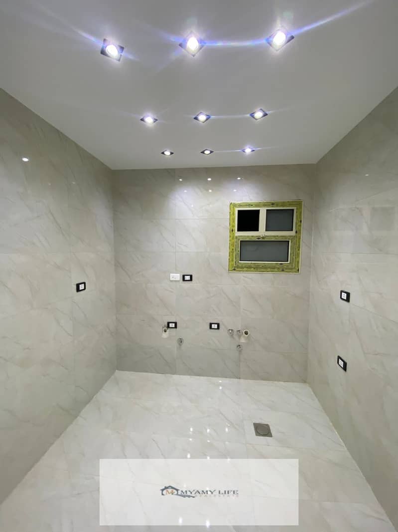 12 WhatsApp Image 2025-12-01 at 10.44. 19 AM (3). jpeg