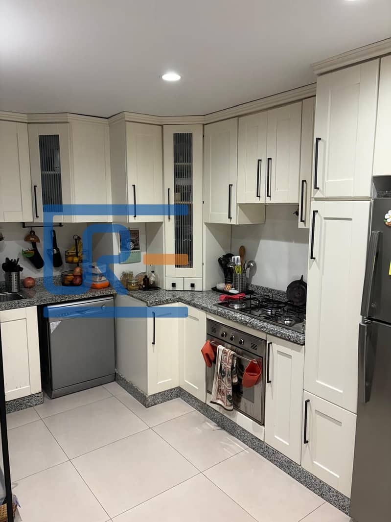 9 fabf3eb4-c9e4-4bdf-ad56-57fb7569d7bd. jpg