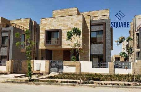 فیلا 4 غرف نوم للبيع في القاهرة الجديدة، القاهرة - IMG-20251108-WA0010. jpg