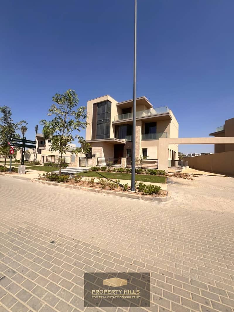 7 WhatsApp Image 2025-12-02 at 12.06. 26 PM (6). jpeg