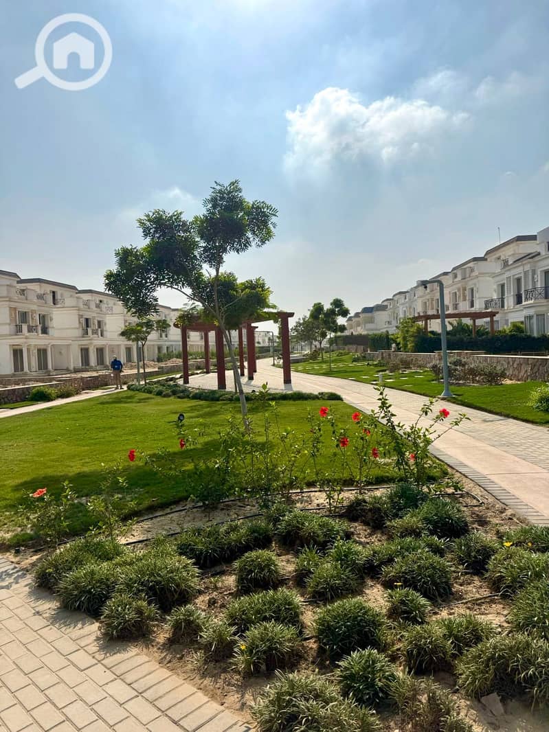 6 f0fba925-43ed-4101-a01b-54051ff43aa7. jpg