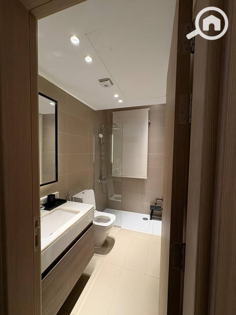 25 WhatsApp Image 2025-11-25 at 12.12. 56_5870411f. jpg