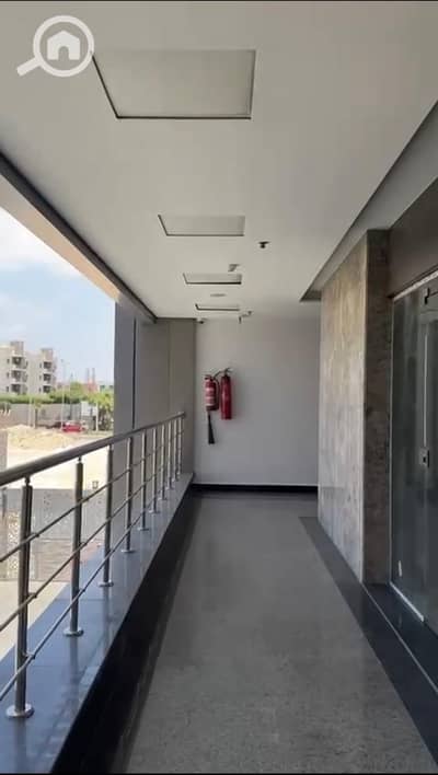 محلات تجارية  للبيع في الشيخ زايد، الجيزة - IMG-20250807-WA0133. jpg