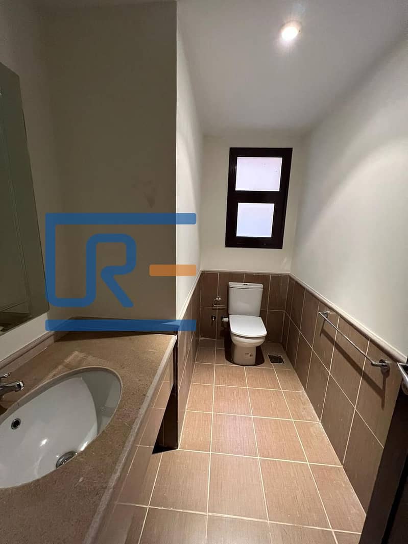 5 WhatsApp Image 2025-11-30 at 3.41. 17 PM (4). jpeg