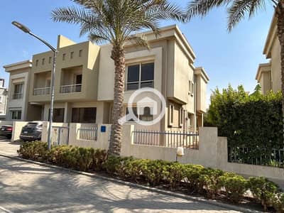 توين هاوس 4 غرف نوم للبيع في القاهرة الجديدة، القاهرة - IMG-20251202-WA0009. jpg