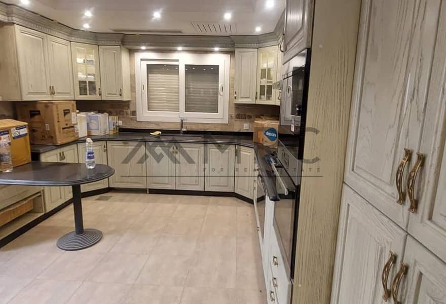 8 cba25b5f-1c97-4331-a7be-33e00cc835cf. jpg