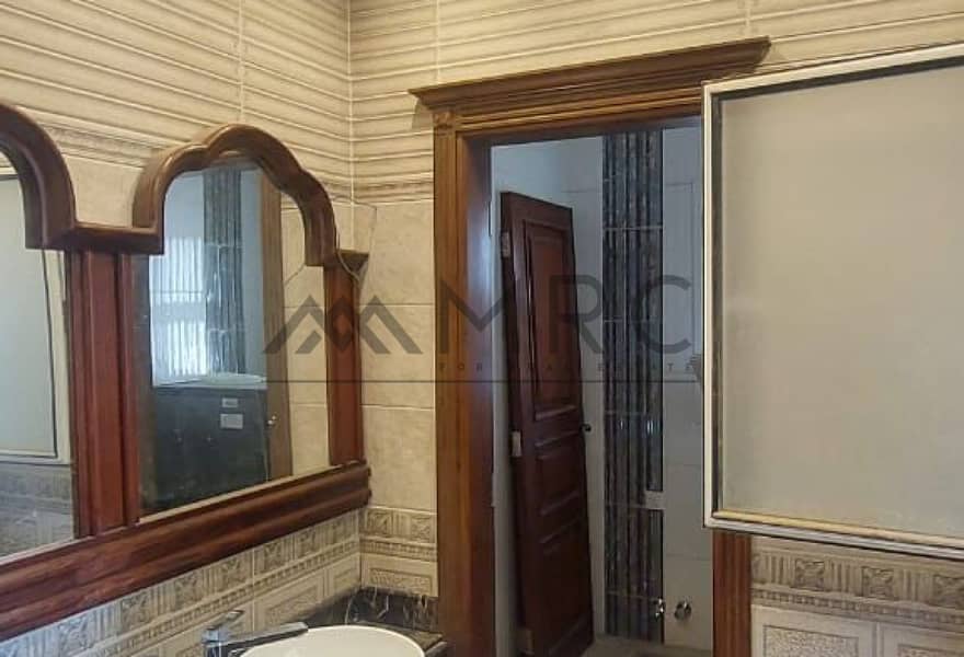 9 f48bebc2-a273-4280-ab92-f59ec1d638e3. jpg