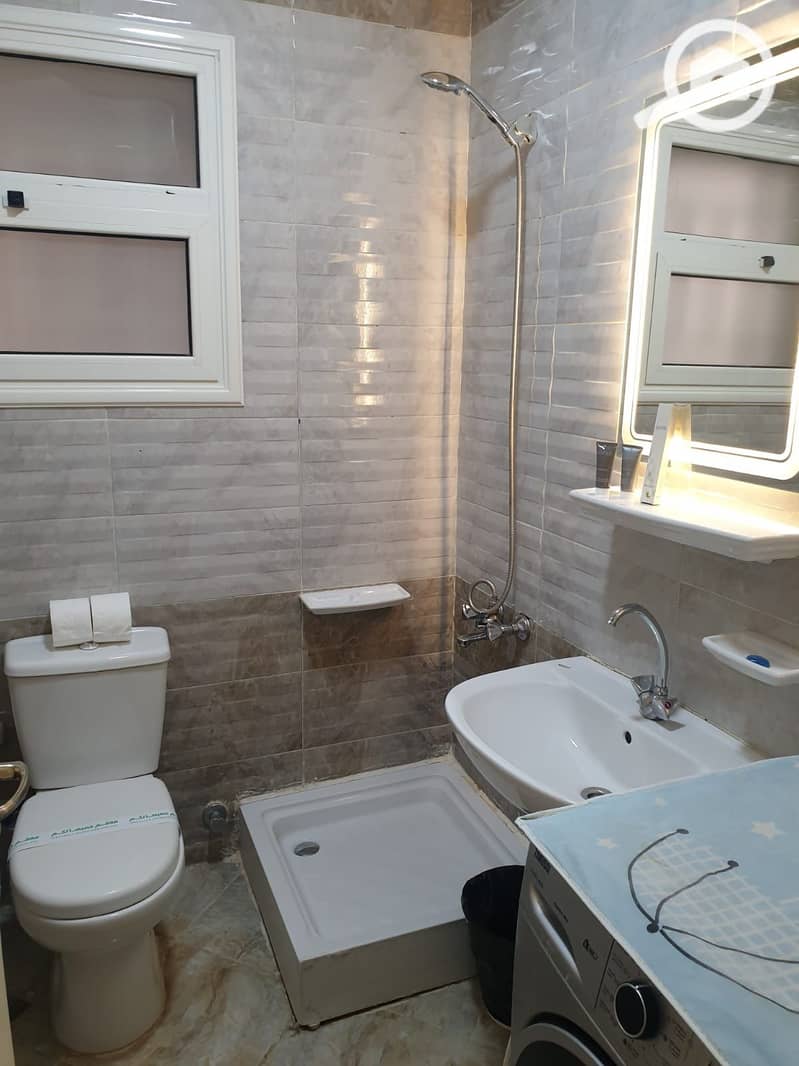 7 688973b0-48c0-403a-a973-7e86b697c377. jpeg