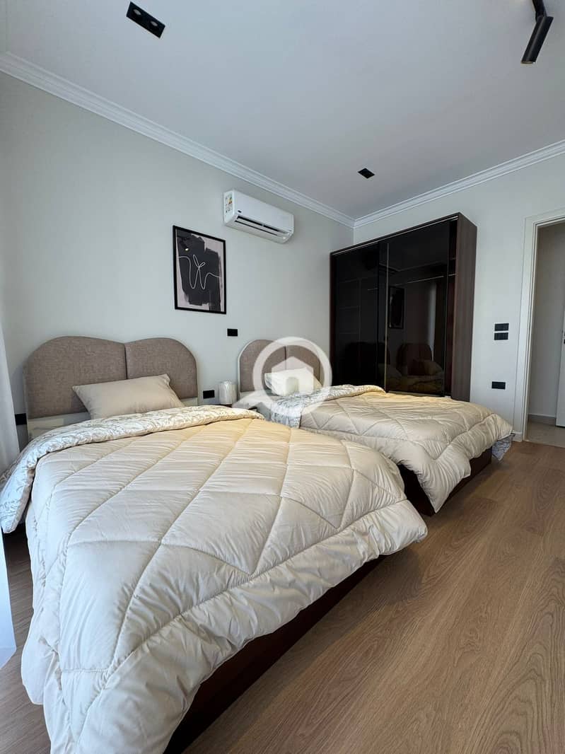 3 WhatsApp Image 2025-11-29 at 7.40. 20 PM. jpeg