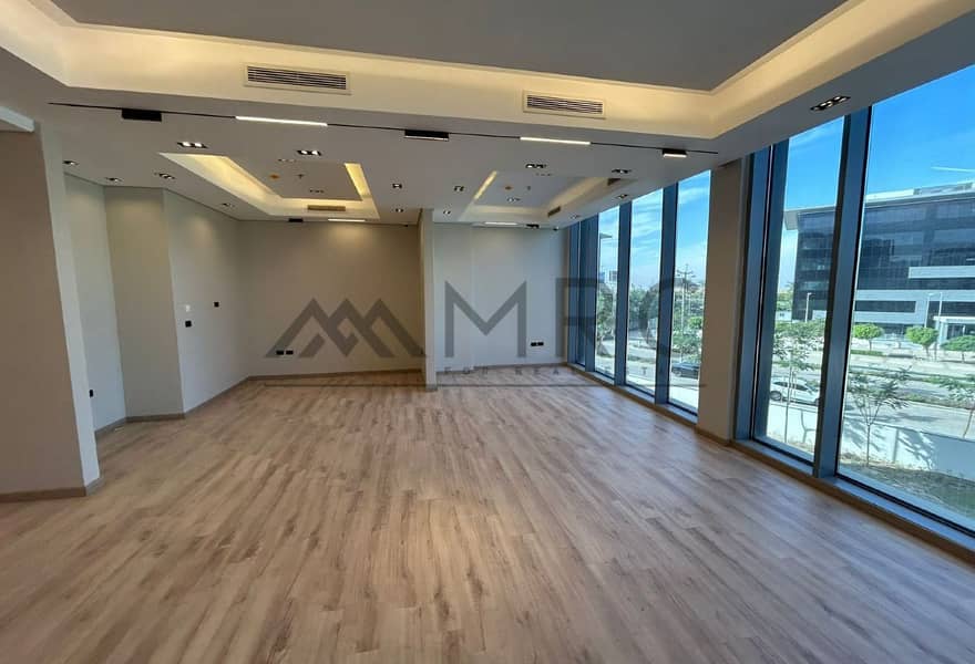 3 492f4fec-d8ba-4e74-83aa-7959d92ea88f. jpg