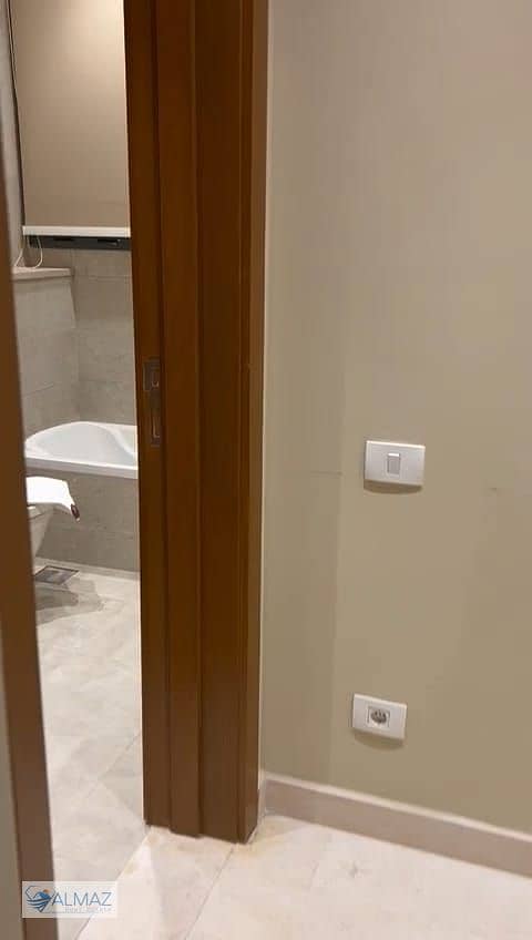 23 WhatsApp Image 2025-12-02 at 12.31. 54 PM (3). jpeg