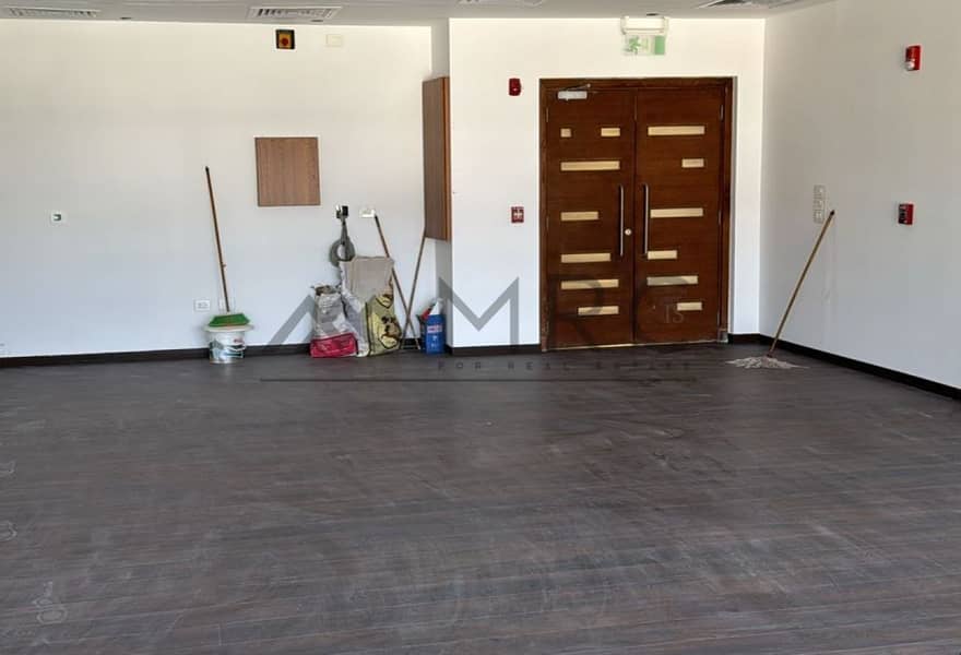 2 0db04f23-d612-48f6-b9c0-6d2a8c08addb. jpg